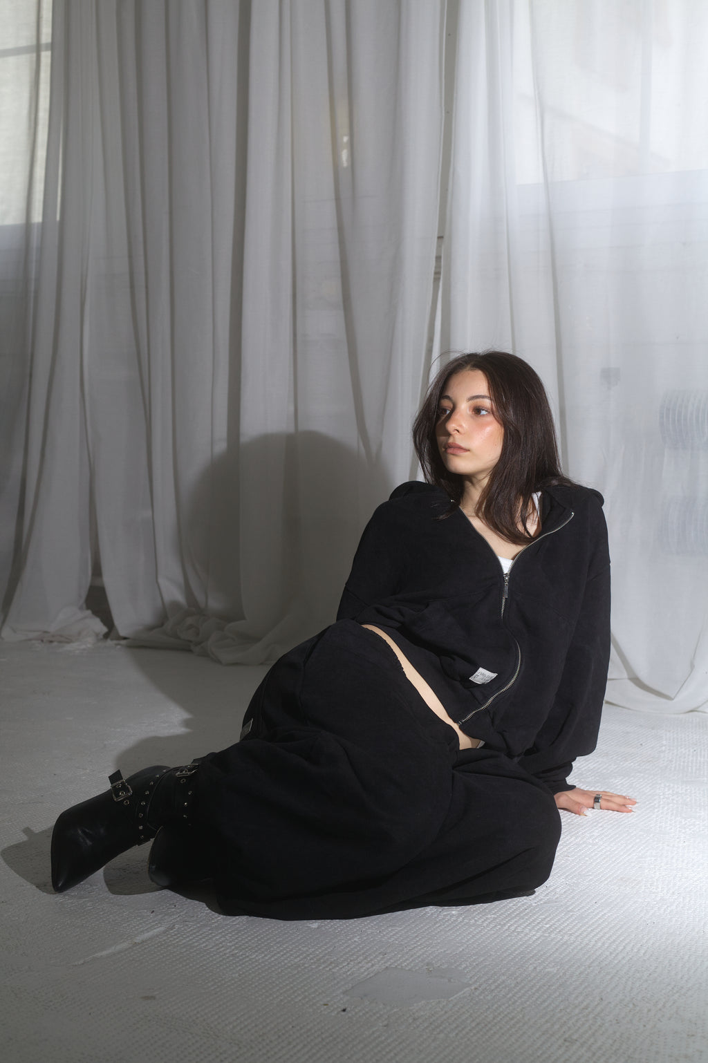 THE SET                    ( SWEATPANT + SWEATZIP )